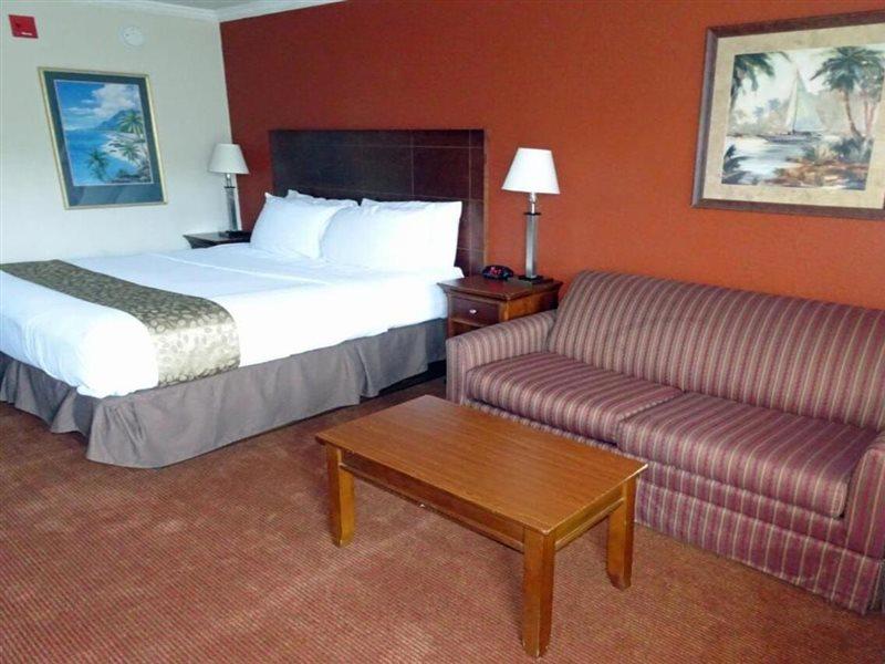 Home Town Inn & Suites Crestview Kültér fotó