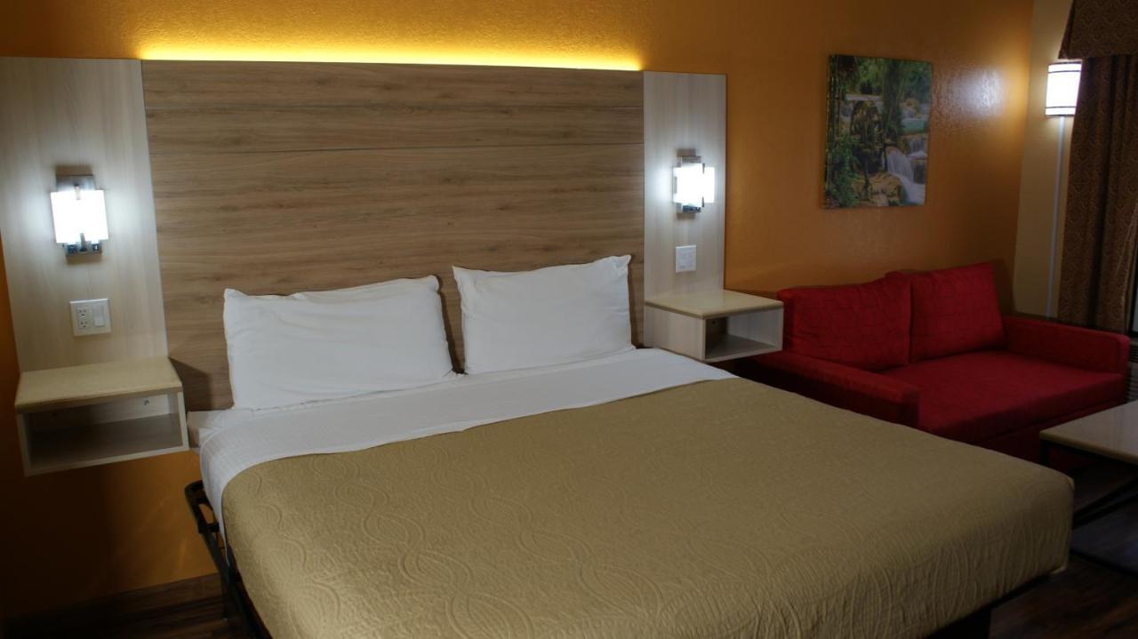 Home Town Inn & Suites Crestview Kültér fotó